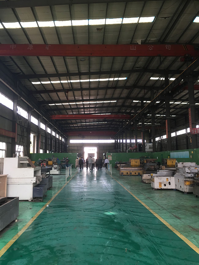 市委領(lǐng)導到企業(yè)視察工作6.jpg